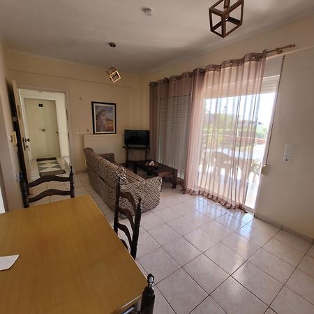 Ostria Seaside Apartments Патра Экстерьер фото