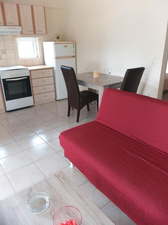 Ostria Seaside Apartments Патра Экстерьер фото
