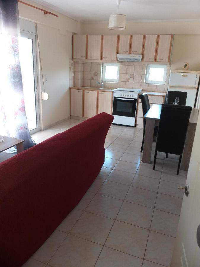 Ostria Seaside Apartments Патра Экстерьер фото