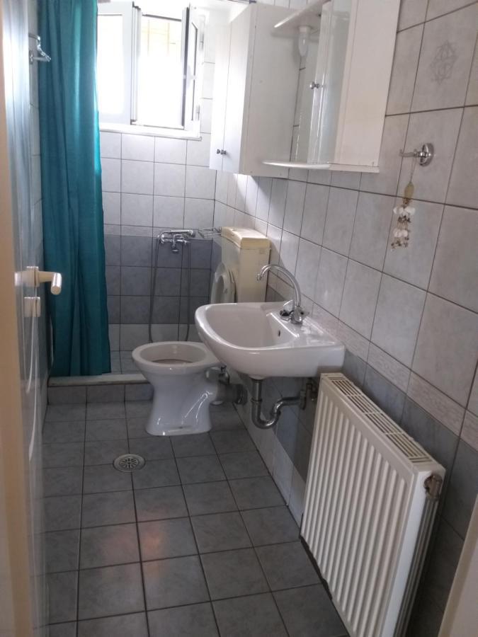 Ostria Seaside Apartments Патра Экстерьер фото