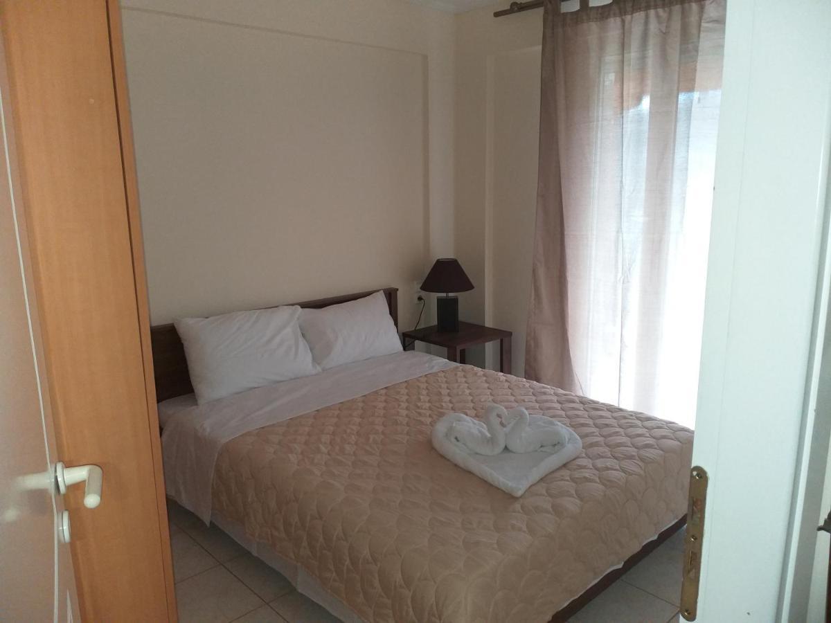 Ostria Seaside Apartments Патра Экстерьер фото
