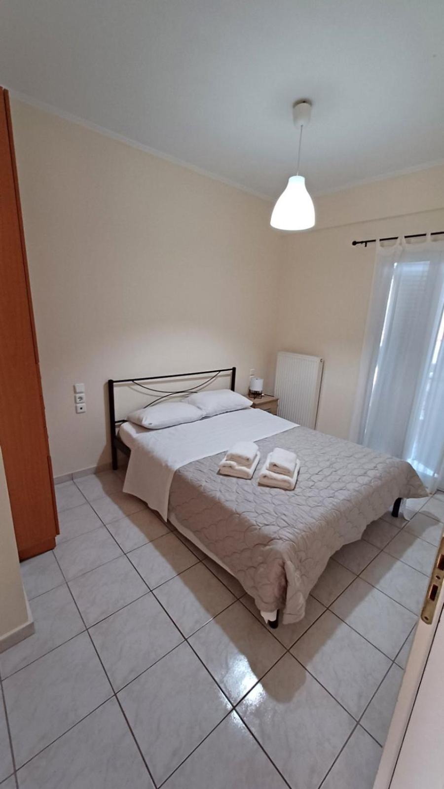 Ostria Seaside Apartments Патра Экстерьер фото